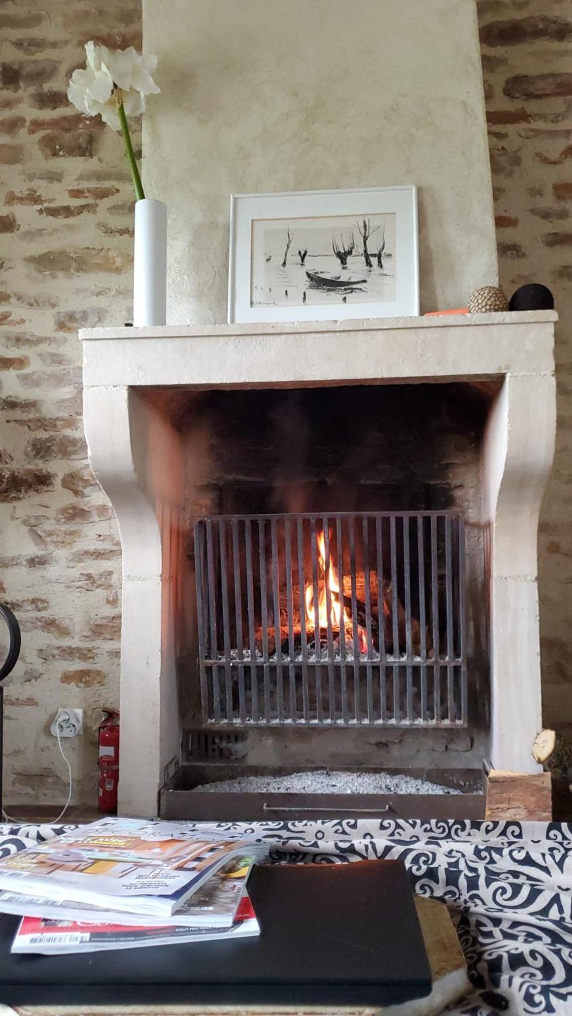 Une Maison De Campagne En Bourgogne Du Sud Tournus Ngoại thất bức ảnh